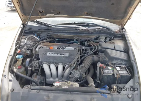 2003 Honda Accord 2.4 Lx z USA, uszkodzony, nr VIN 1HGCM55323A136731